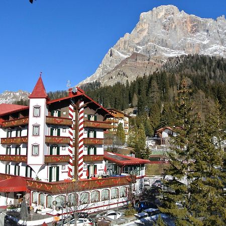 Hotel Regina San Martino Di Castrozza Exteriér fotografie